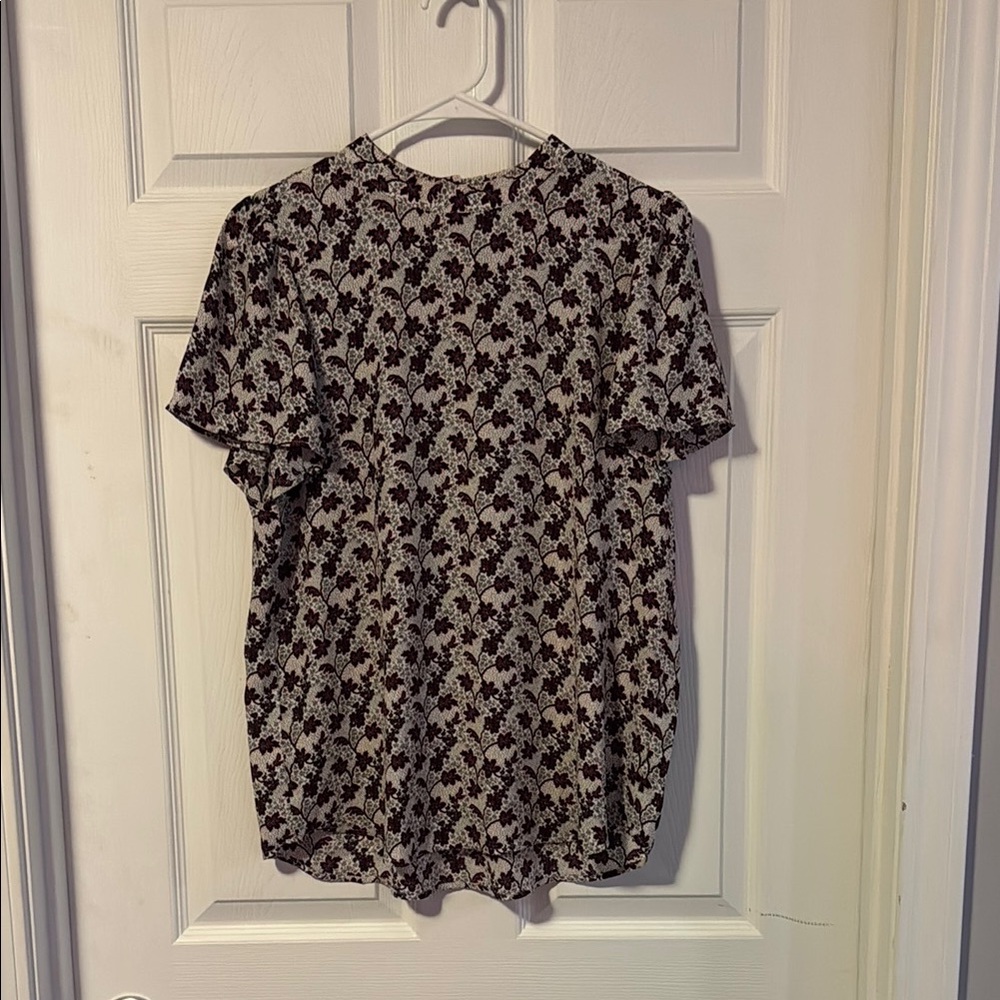 LOFT Black and White Floral Blouse